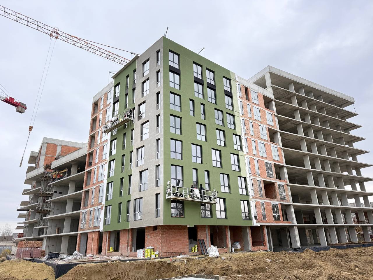 Листопад 2025